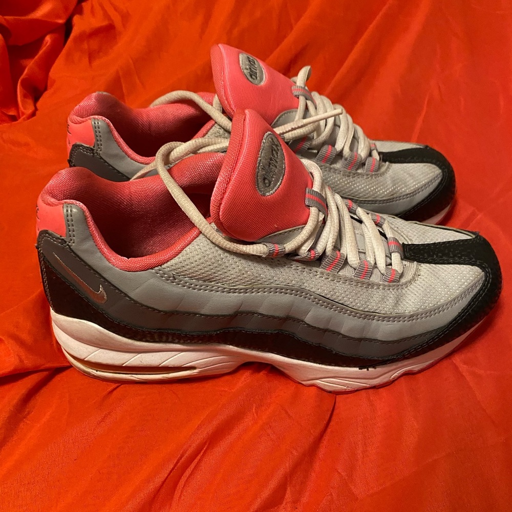 Air max 95 youth sneakers big kids size 7y